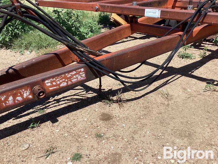 1981-versatile-noble-9600-9x6-sweep-blade-plow-image-11