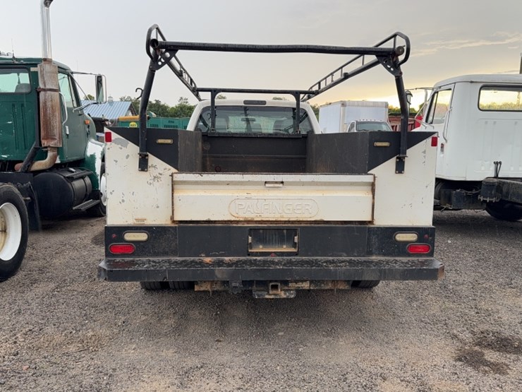 2016-ford-f450-image-10