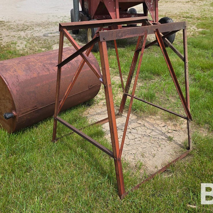150-Gallon Fuel Tank & Stand