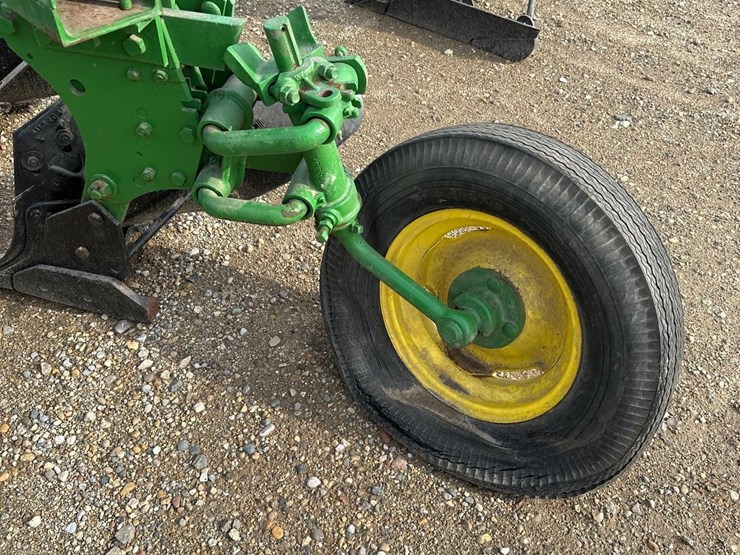 john-deere-5-image-5
