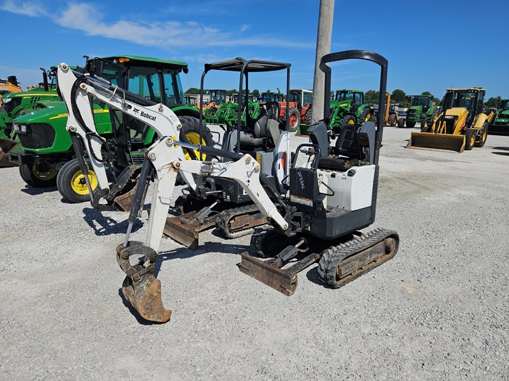 2015-bobcat-418-image-1