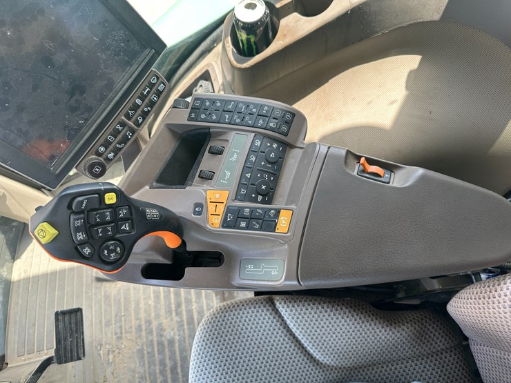 2018-john-deere-r4038-image-85
