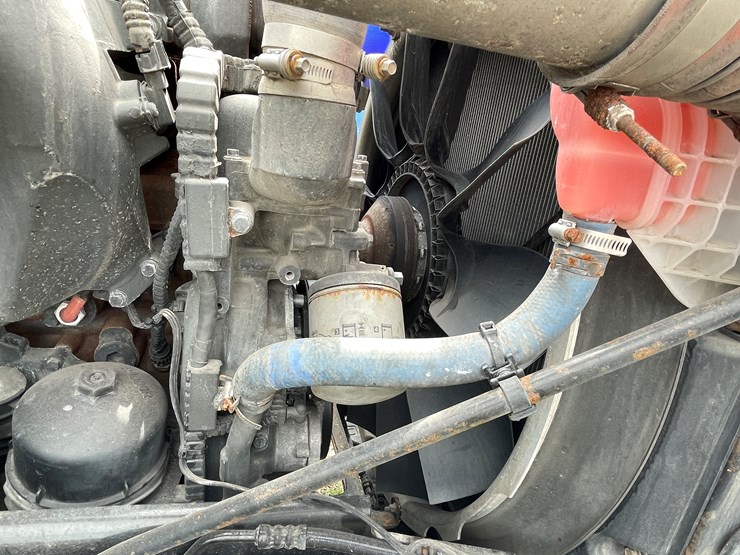 2018-kenworth-t680-image-86