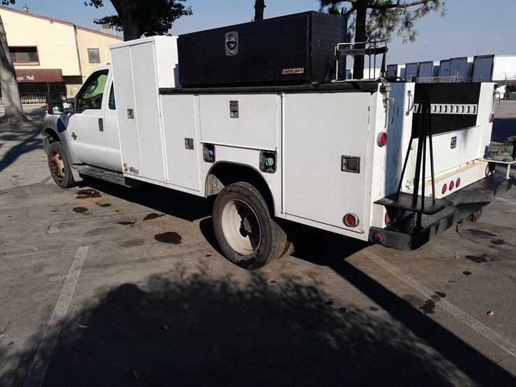 ford-f450-image-3