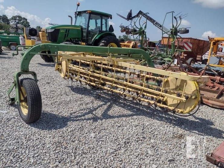 john-deere-660-image-1