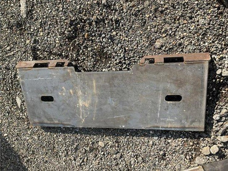 #2547-•-skid-steer-frame-image-1