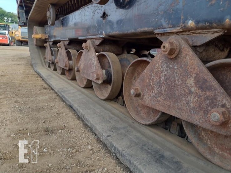 2015-morooka-mst1500vd-image-18