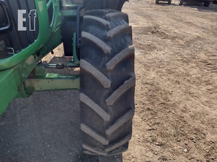 2012-john-deere-6430-image-16