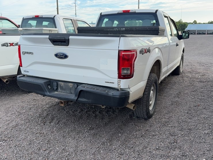 2015-ford-f150-image-9