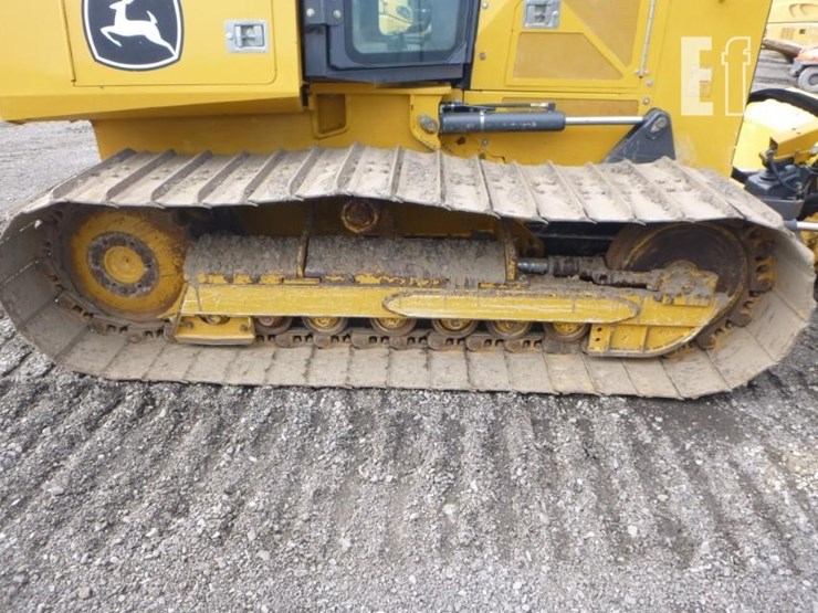 2021-deere-650k-lgp-image-33