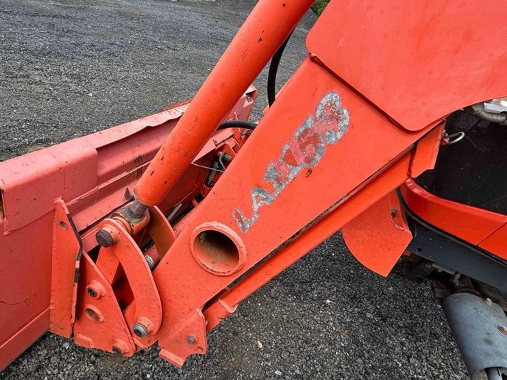 2007-kubota-m5040f-image-22