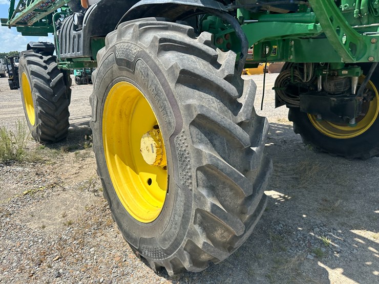 2018-john-deere-r4038-image-9