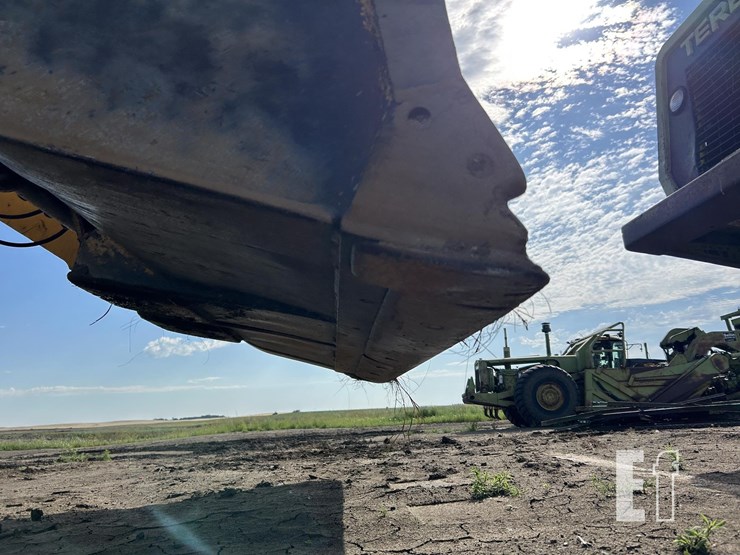 caterpillar-928g-image-38