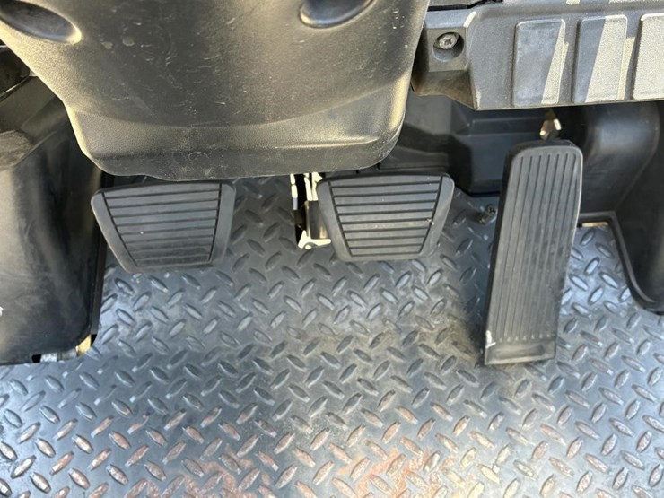 2016-uni-carriers-mcp1f2a20lv-forklift-image-12