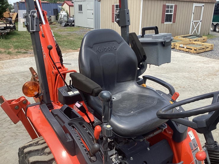 2020-kubota-b2301hsd-image-16