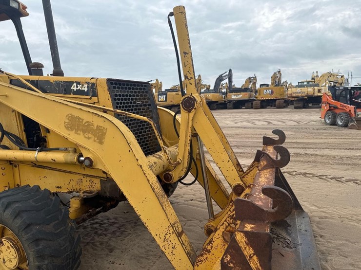 1998-deere-310e-image-22
