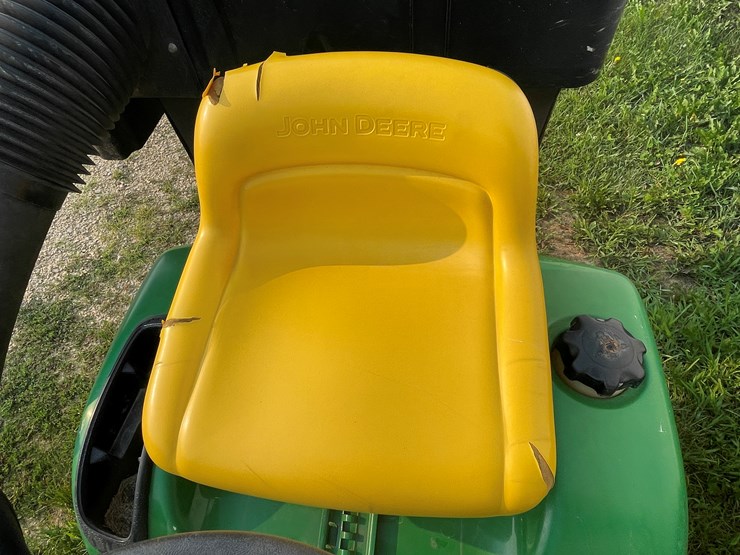 john-deere-lt150-image-21