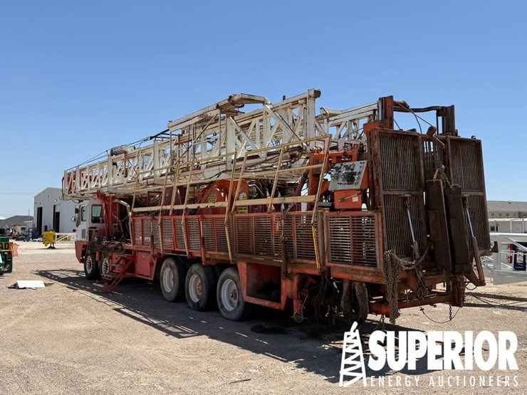 2009-caterpillar-c15-image-6
