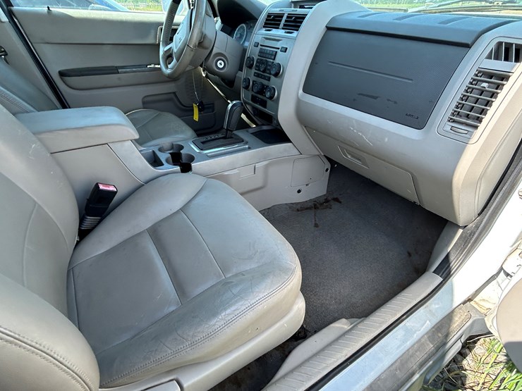 ford-escape-image-11