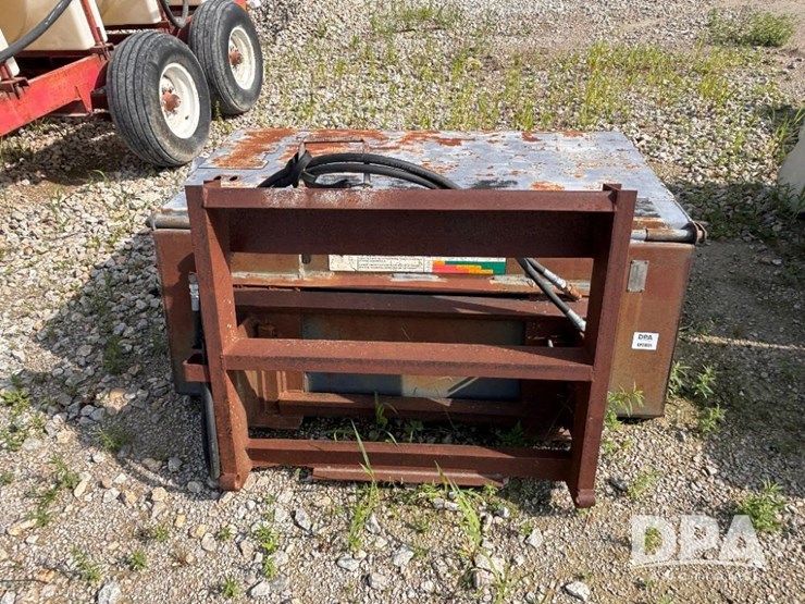 bobcat-broom-attachment-(gp11031)-image-6