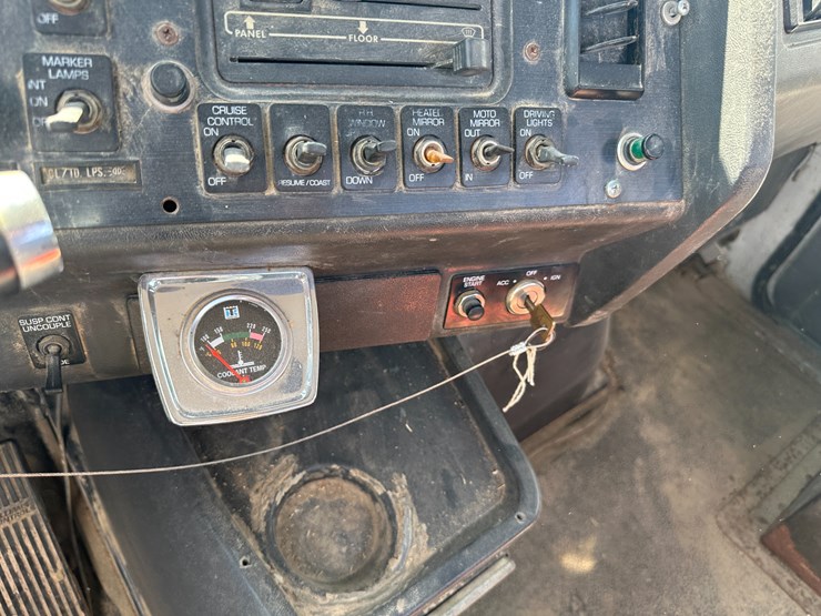 1997-cummins-m11-image-63