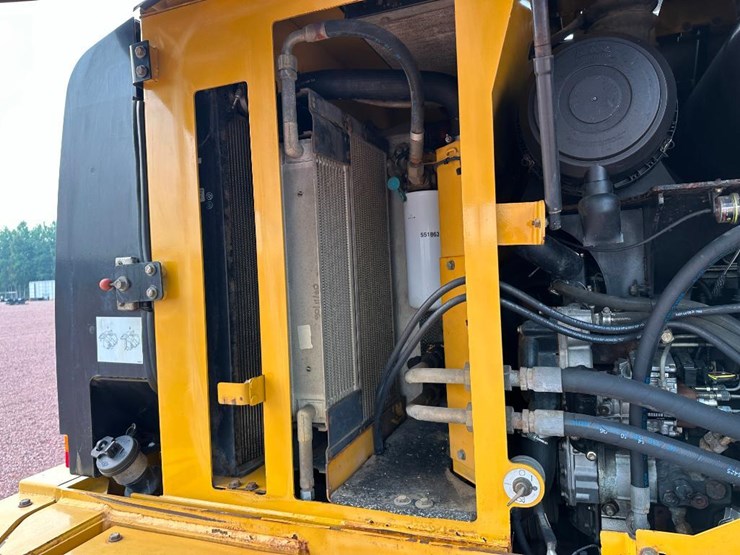 2006-caterpillar-924g-image-25
