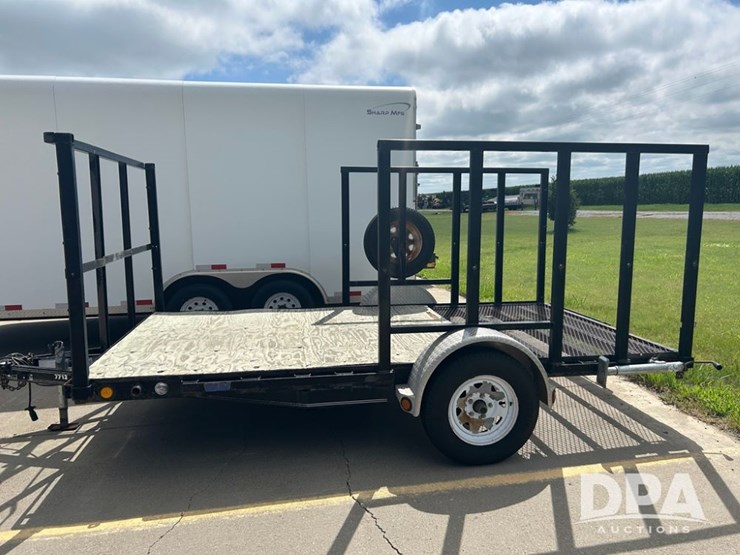 2011-pj-trailers-utility-trailer-(cp0683)-image-4