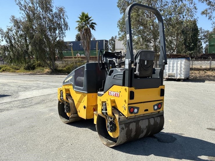 2020-bomag-bw120sl-5-image-4