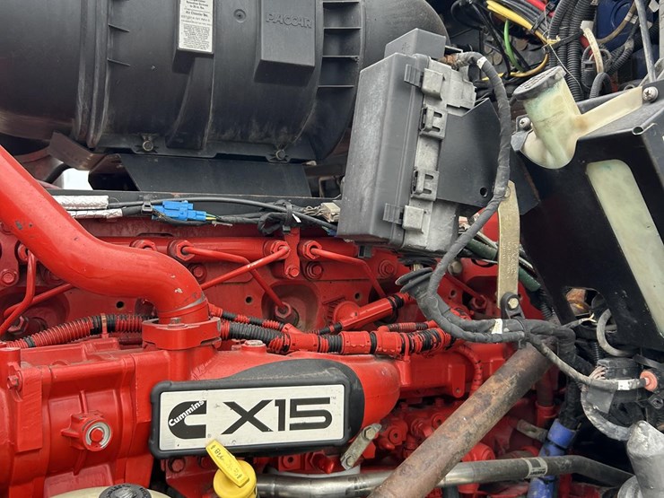 2019-kenworth-t800-image-30