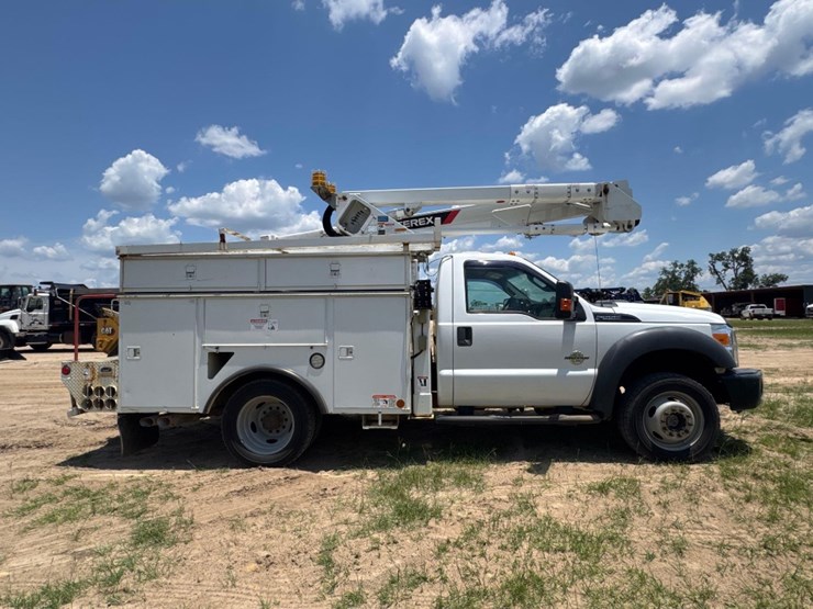 2013-ford-f550-image-5