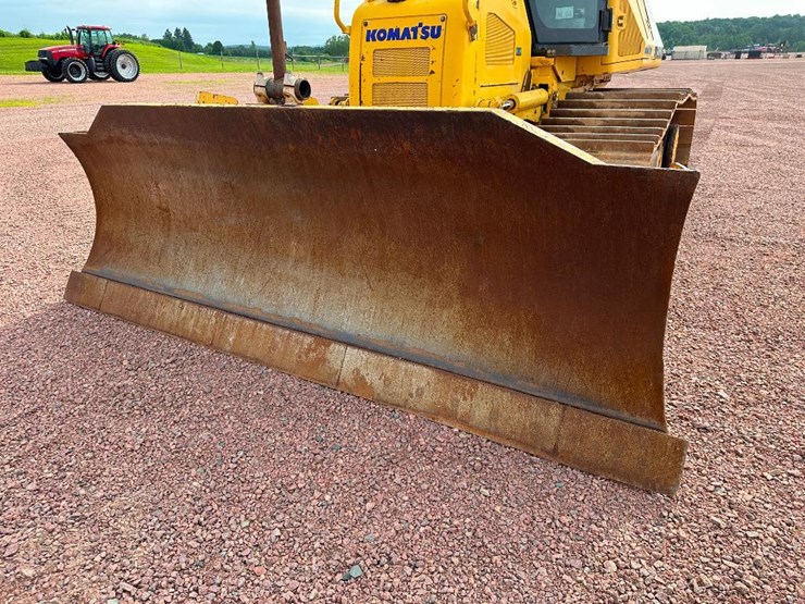2007-komatsu-d51px-22-image-40