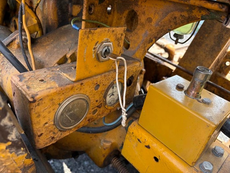 ware-crawler-hgh-loader-image-18