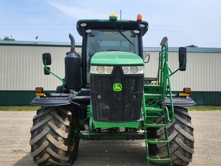 2018-john-deere-f4365-image-6