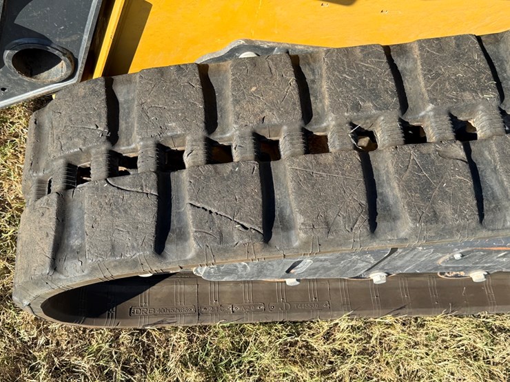 2021-deere-325g-image-5