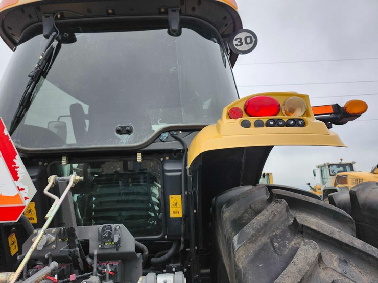 2012-challenger-mt645d-image-13
