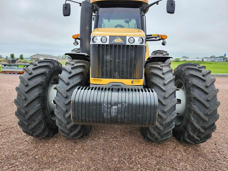 2012-challenger-mt645d-image-5