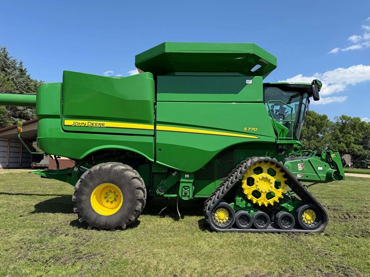 2021-john-deere-s770-image-9