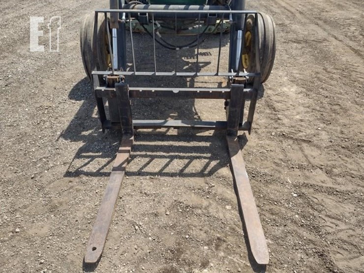 john-deere-4240-image-15