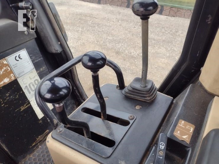caterpillar-953c-image-9