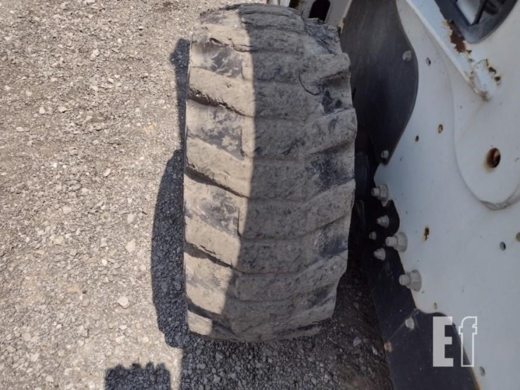 2014-bobcat-s770-image-22
