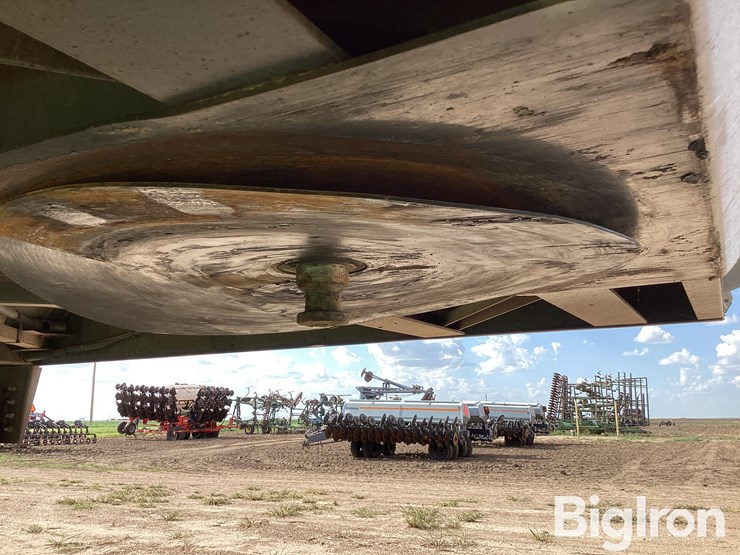 2000-merritt-grain-hopper-image-9