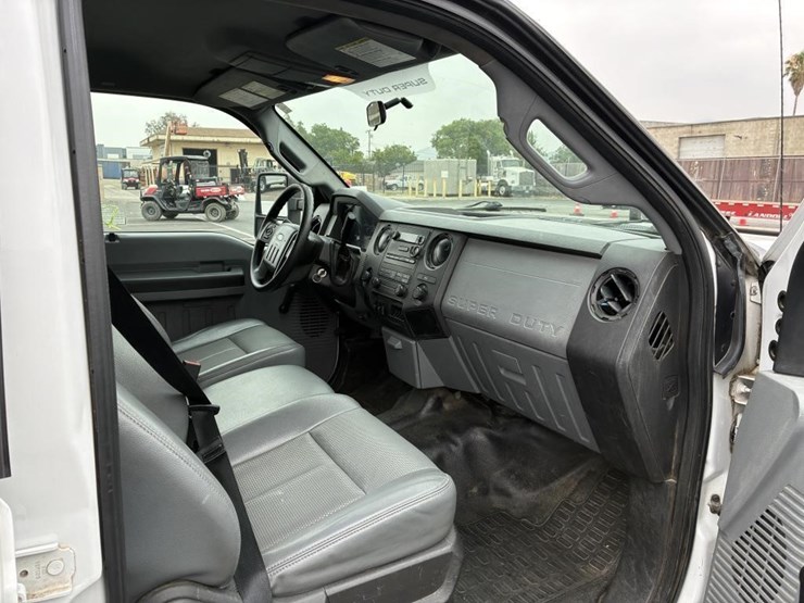 2014-ford-f250-image-9