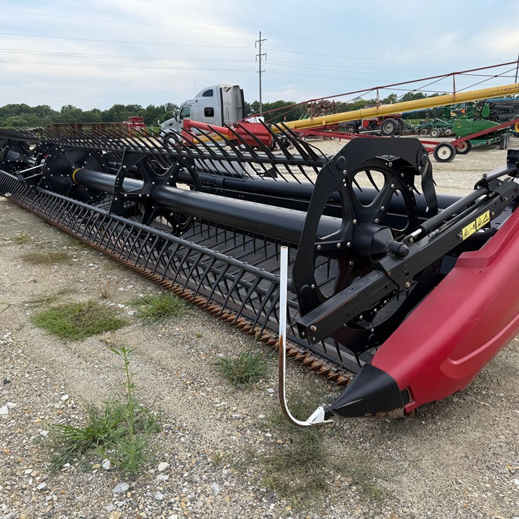 2013 MAC DON FD75