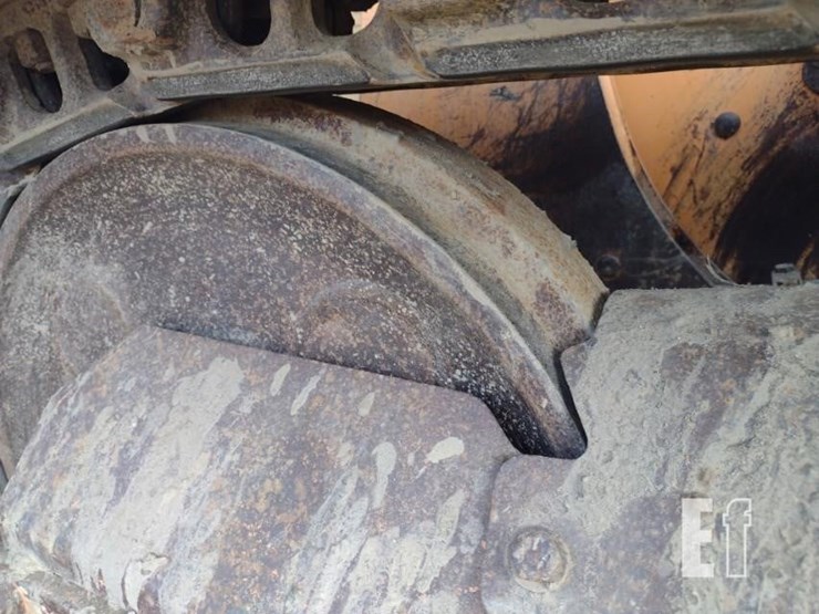 2012-case-850l-xlt-image-25