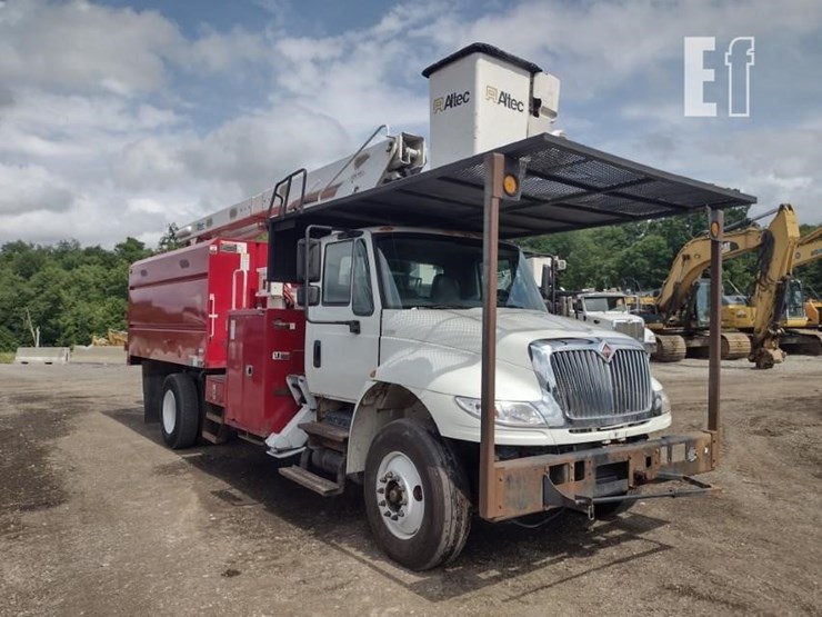 2017-international-durastar-4300-image-48