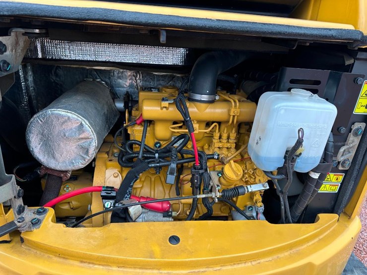 2019-caterpillar-303.5e2-cr-image-44