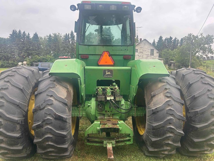 john-deere-8440-image-3