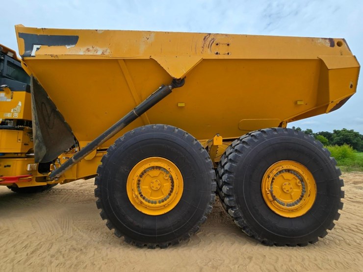 2018-deere-460e-image-21
