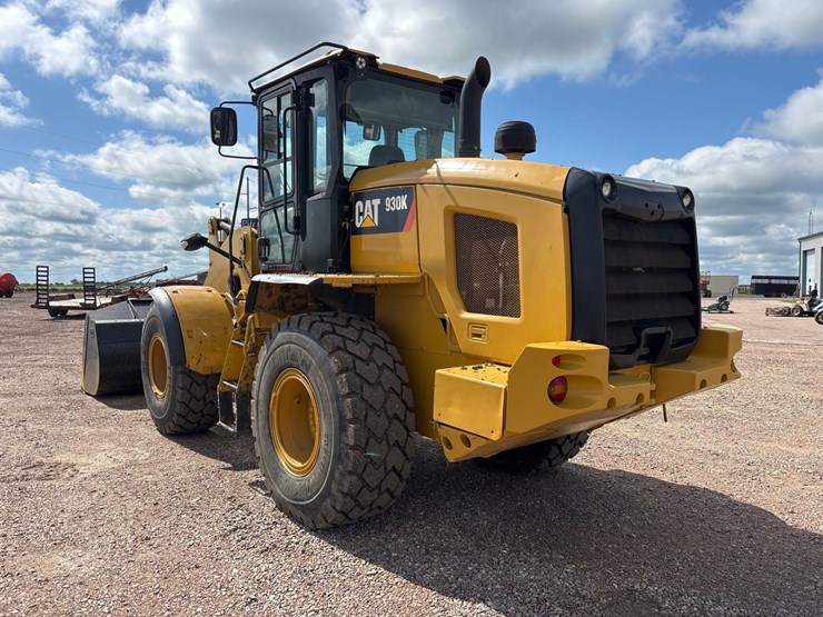 2012-caterpillar-930-image-5