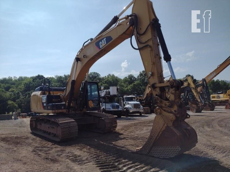 2011-caterpillar-336e-image-56